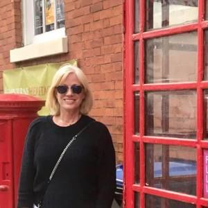 Meet your Posher, Pamela